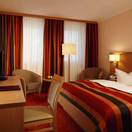 Parkhotel Neustadt 4*
