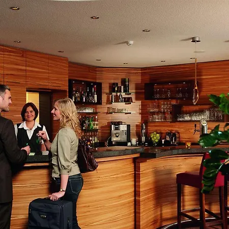 Parkhotel Neustadt Hotel