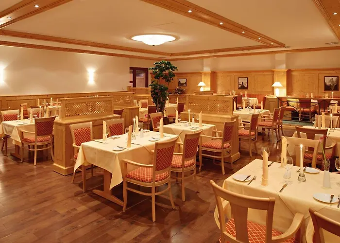 新斯塔德特公园酒店 4*