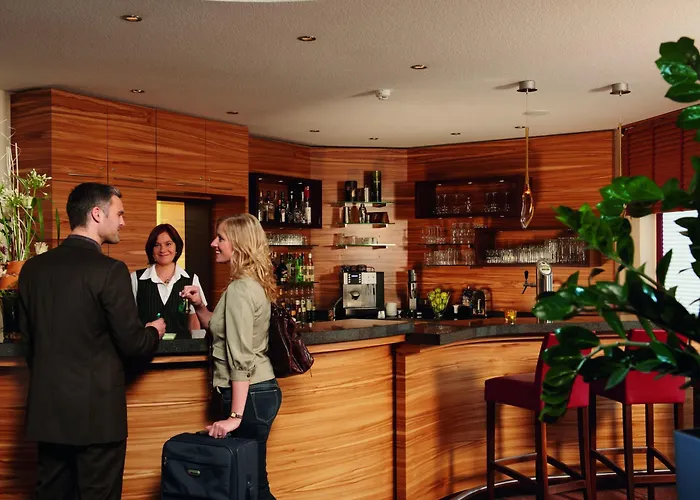 新斯塔德特公园酒店 4*